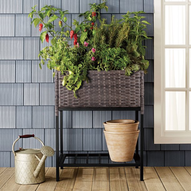 Plantenbak van rotan voor binnen/buiten met opbergrek voor gereedschap eronder en stevig verhoogd werkgebied 28' H